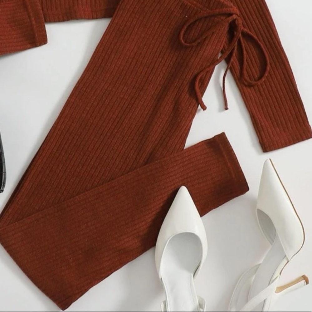 Knot Front Leggings